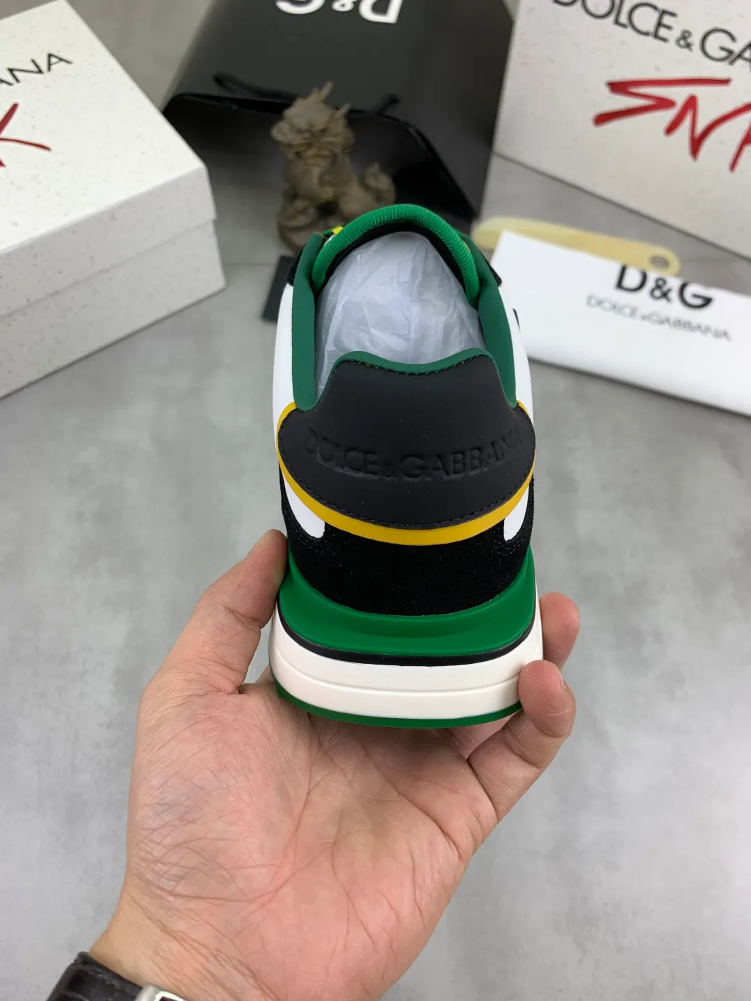 Men's men's shoes 💰P542 💰[New model] The latest hot style, top original quality, the official website synchronizes "DOLCE&GABBANA [Dolce & Gabbana] ~ High quality." The effect is low-top casual DG men's shoes, loved by many celebrities, using high-end imported first-layer calfskin splicing logo design + cowhide feet, simple and elegant, perfectly interpreting the latest inspiration of shoes, integrating classics and fashion, luxury dreams, and fashion. Suitable for drivers, light and comfortable to drive, light and breathable for outdoor travel, high-end quality, trustworthy, 5️⃣color🉑️choice! Code number: 38-46